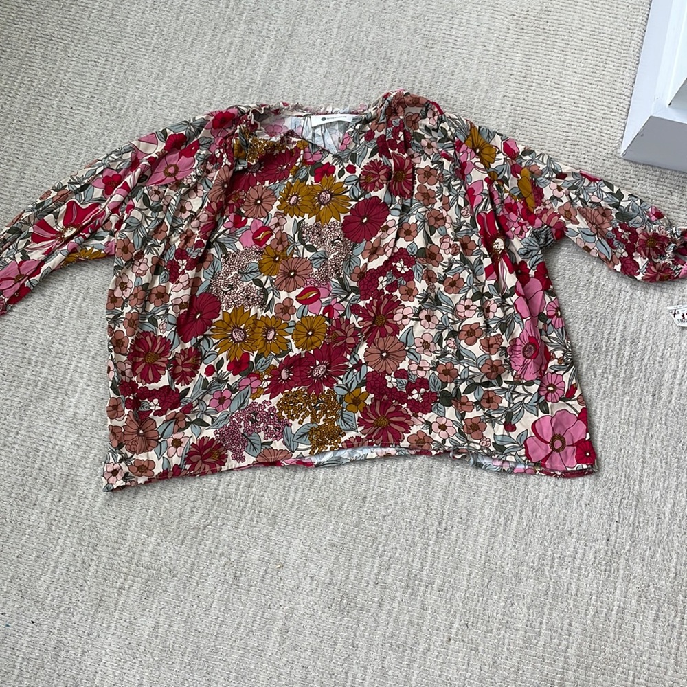 Flowery Impeccable Pig Blouse